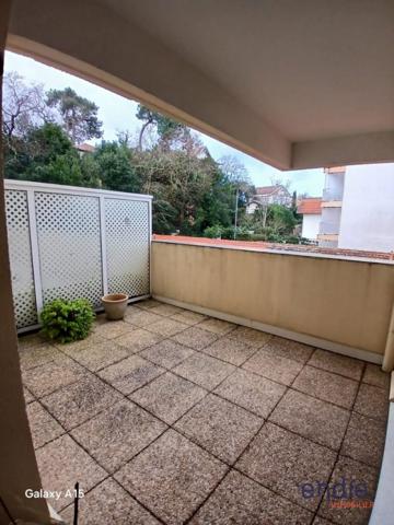 Appartement de 56.14 m² plus terrasse de 11m² sur Arcachon 33120 (ville d'été)