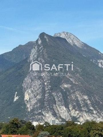 T4 LUMINEUX DE 87 M² 6 EME ETAGE AVEC ASCENSEUR REFAIT A NEUF