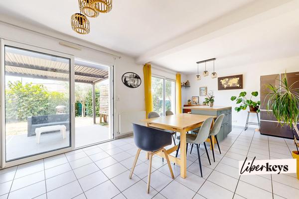 Maison - 5 pièces -97m2