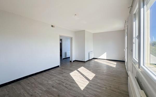 Maison à vendre    8 pièces •  Daux