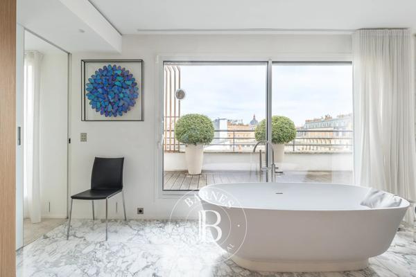 Paris 8ème, Appartement 4 Chambres -  292 m² à vendre