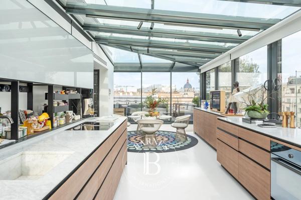 Paris 8ème, Appartement 4 Chambres -  292 m² à vendre