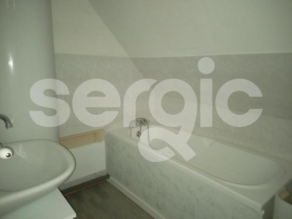 Location 2 Pieces 40 62290 Noeux Les Mines 11 1337 01 0006