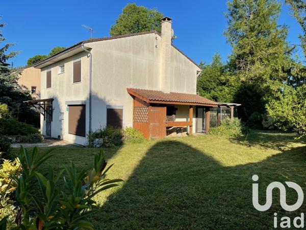 Maison à vendre 6 pièces 118 m² Châlons-en-Champagne