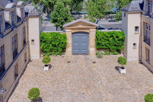 Paris 5ème, Appartement 2 Chambres -  183 m² à vendre
