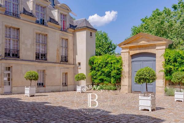 Paris 5ème, Appartement 2 Chambres -  183 m² à vendre