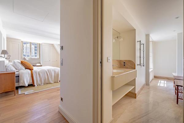 Paris 5ème, Appartement 2 Chambres -  183 m² à vendre