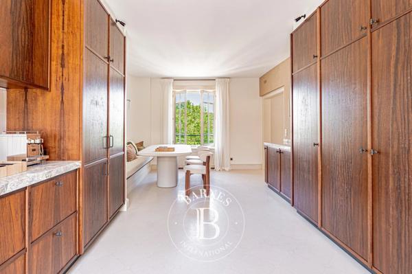 Paris 5ème, Appartement 2 Chambres -  183 m² à vendre