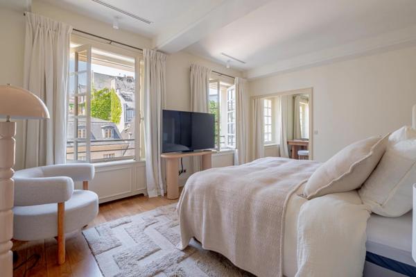 Paris 5ème, Appartement 2 Chambres -  183 m² à vendre