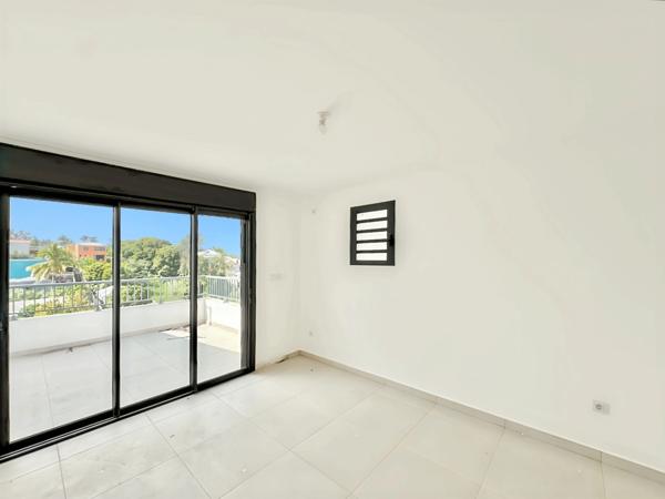 À Vendre – Maison T4 de 101,48 m² avec piscine – Ligne des Bambous, Saint-Pierre (97410)