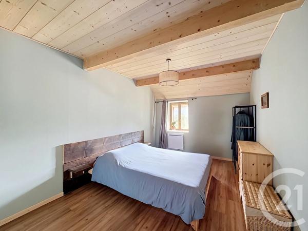 Appartement T6 à vendre  6 pièces - 150,81 m 2   TANINGES  - 74