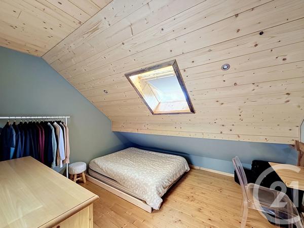 Appartement T6 à vendre  6 pièces - 150,81 m 2   TANINGES  - 74