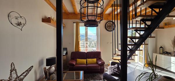 Maison T5 de 102m² avec terrasses et jardin, cachet, rénovée, quartier St Germain Ambérieu en Bugey