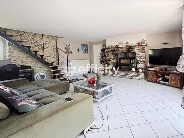 Maison
         5 pièces
        - 165 m² Exclusivité 299 990 € *