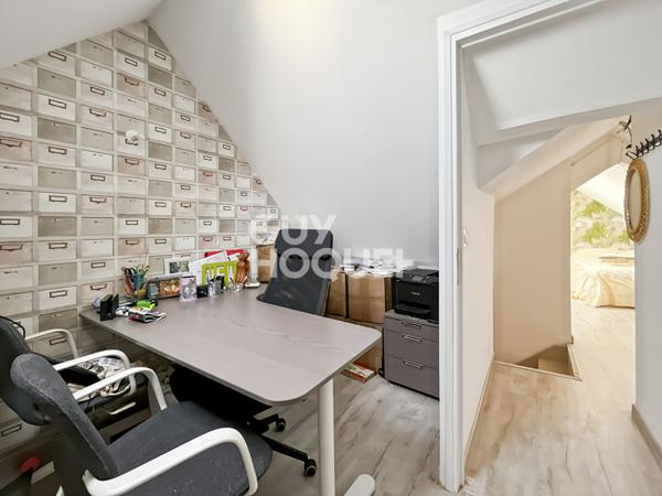 Maison 8 pièces à vendre à Coulommiers - 5 chambres, grand terrain