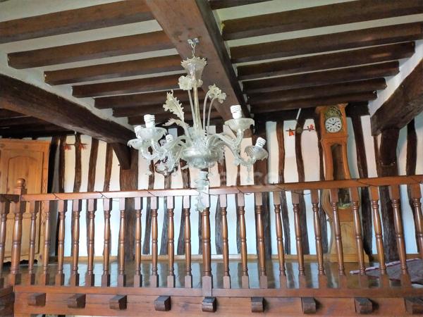 Belle et Authentique Propriété Normande, avec travaux, 330 000 €, 9 pièces sur environ 1400 m², avec dépendances.