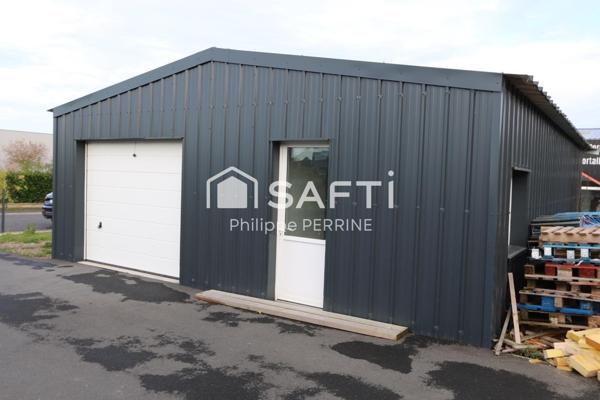 2 Locaux d'activité d'une surface totale de 600 m2