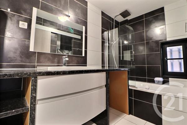 Appartement T2 à vendre  2 pièces - 57,46 m2 ST RAPHAEL - 83