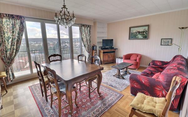 Appartement à vendre    4 pièces • 102 m2 Chaville