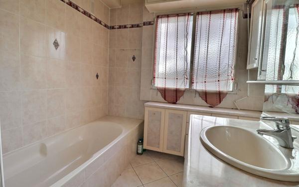 Appartement à vendre    4 pièces • 102 m2 Chaville