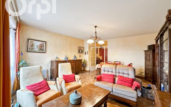 Appartement à vendre    4 pièces • 90 m2 Aubenas