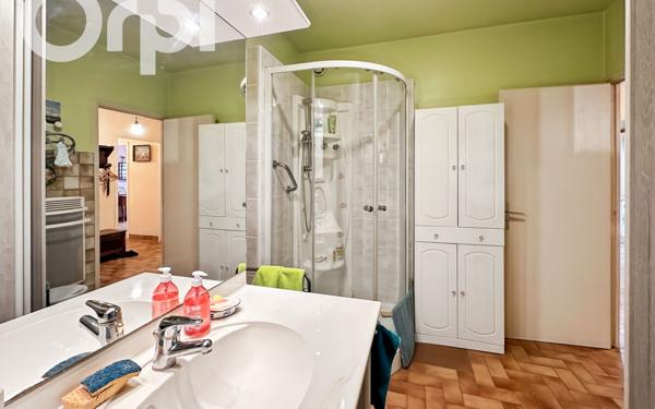 Appartement à vendre    4 pièces • 90 m2 Aubenas