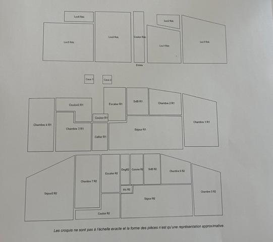 IMMEUBLE À FORT POTENTIEL - COTIGNAC (83) 10 pièces 300 m2