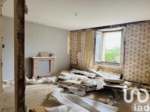 House for sale 5 rooms 145 m² Remilly Les Marais