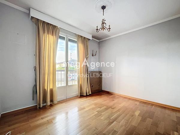 Maison à PORCHEVILLE, 78440 - 4 pièces 75m²