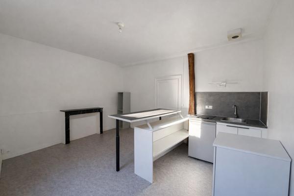 APPARTEMENT TYPE II - CHAUVIGNY CENTRE