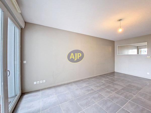 Location appartement Merignac : 1 085 € - AJP Immobilier Mérignac