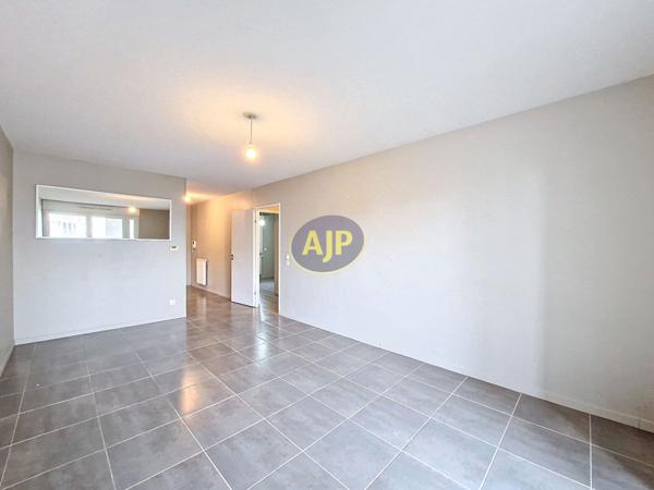 Location appartement Merignac : 1 085 € - AJP Immobilier Mérignac