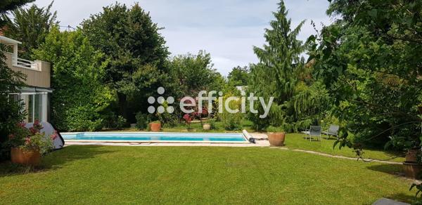 Maison 8 pièces - 235 m² Bien prestige