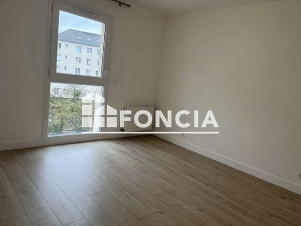 Location Appartement 3 pièces 63.73 m² - 13 AVENUE CORIOLAN Luce 28110