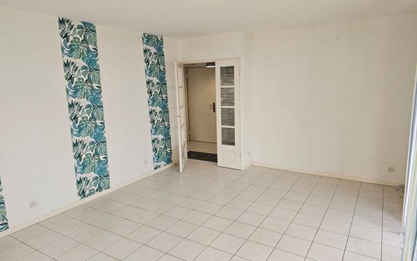 Appartement à vendre    2 pièces •  Osny