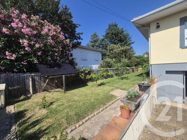 Maison à vendre  7 pièces - 167,86 m 2   DAX  - 40