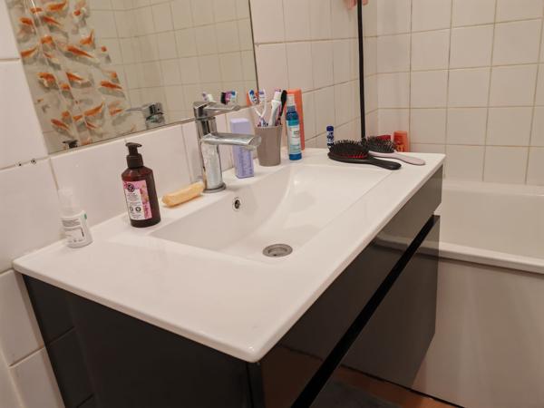 Appartement
         3 pièces
        - 71 m² 220 000 € *