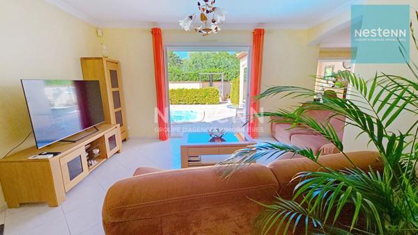 SUPERBE VILLA T5 157 M2 - PISCINE, GRAND TERRAIN 893 M2, GARAGE ET ATELIER - QUARTIER RESIDENTIEL RECHERCHÉ