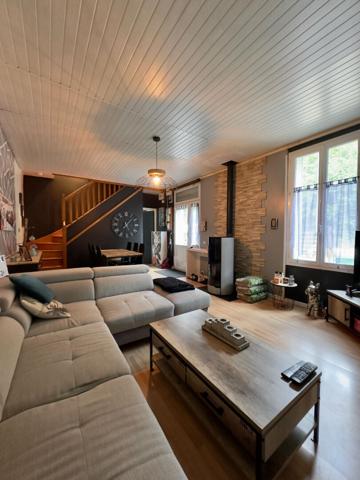 Maison 4 pièces avec terrain clos Proximité gare Jouy (28300)