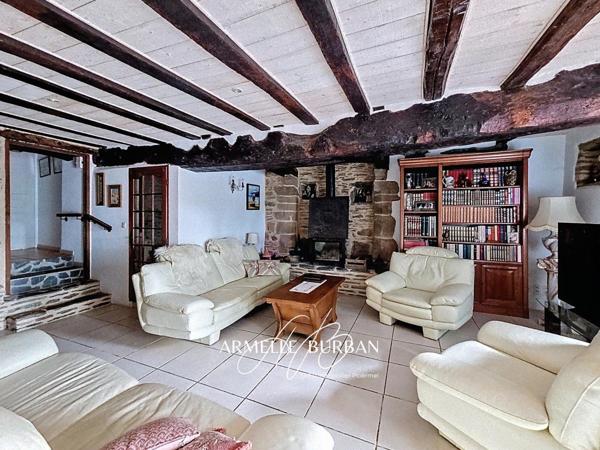 LONGÈRE EN PIERRE – 3 CHAMBRES – À 5 MN DU CENTRE DE PLOËRMEL