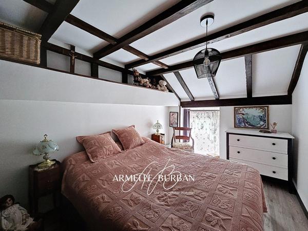 LONGÈRE EN PIERRE – 3 CHAMBRES – À 5 MN DU CENTRE DE PLOËRMEL