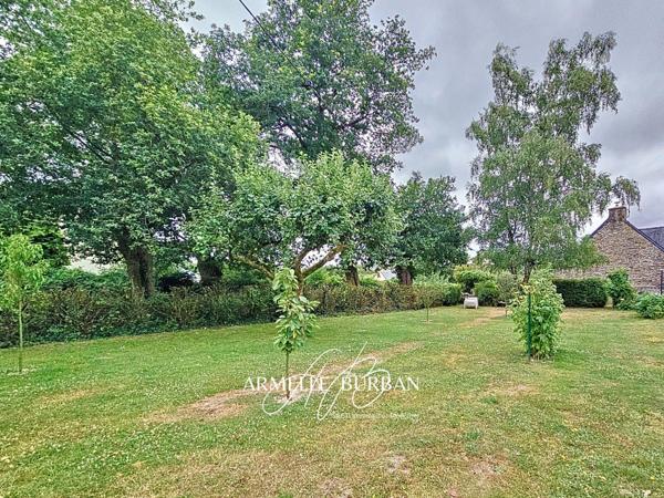 LONGÈRE EN PIERRE – 3 CHAMBRES – À 5 MN DU CENTRE DE PLOËRMEL