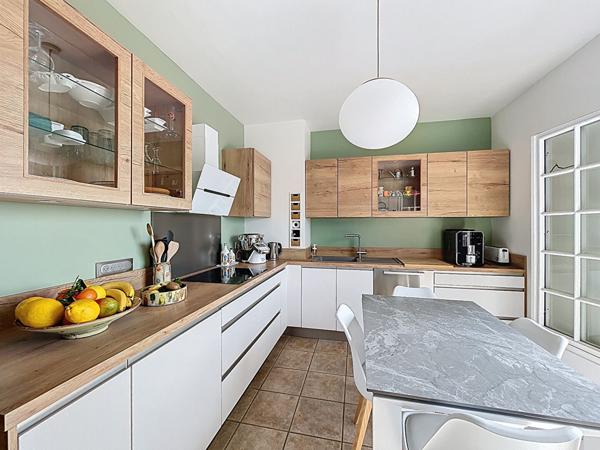 Maison Peymeinade 6 pièce(s) 155 m2