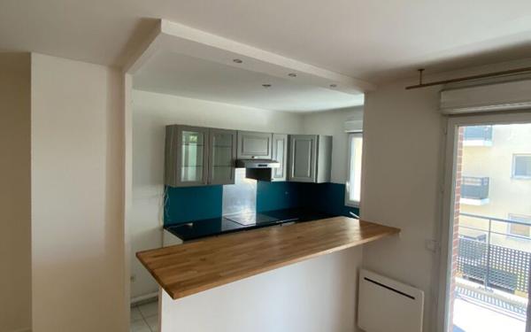 Appartement à louer    2 pièces • 45,36 m2 Saint-Ouen