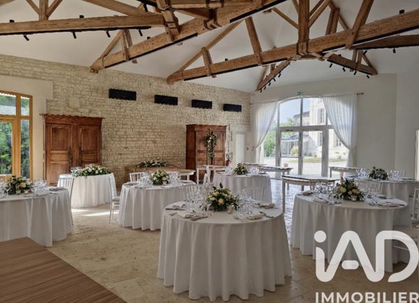 Maison à vendre 23 pièces 940 m² Jarnac