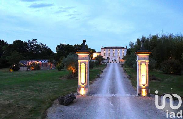 Maison à vendre 23 pièces 940 m² Jarnac