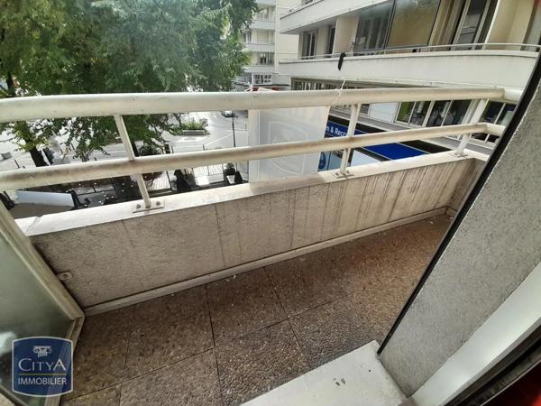 Appartement à louer 1 pièce 21.88m² Chambéry (73000)