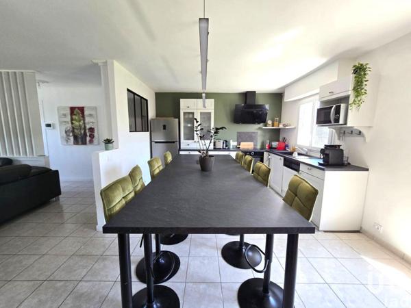 Maison à vendre 8 pièces 174 m² Avrillé