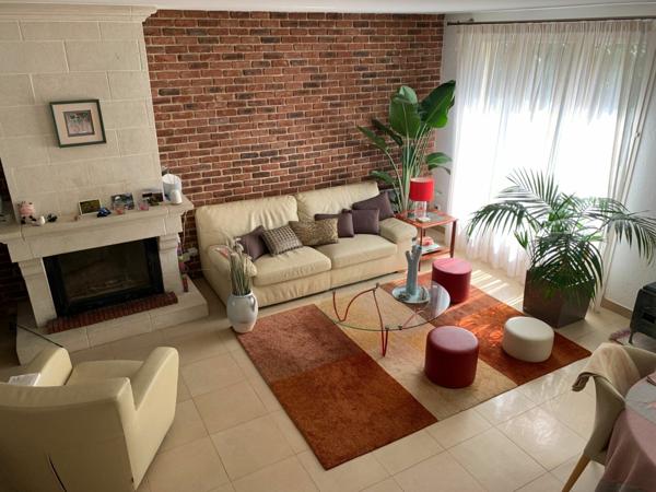 Maison à vendre    6 pièces • 155 m2 Chambourcy