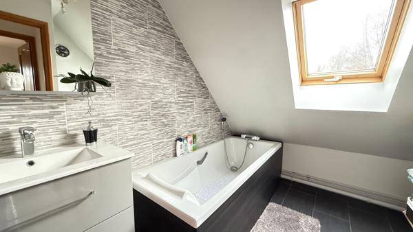 NOAILLES proche ! Maison, 6 pièces, Salon-Séjour, 4 chambres, S/sol total, Jardin